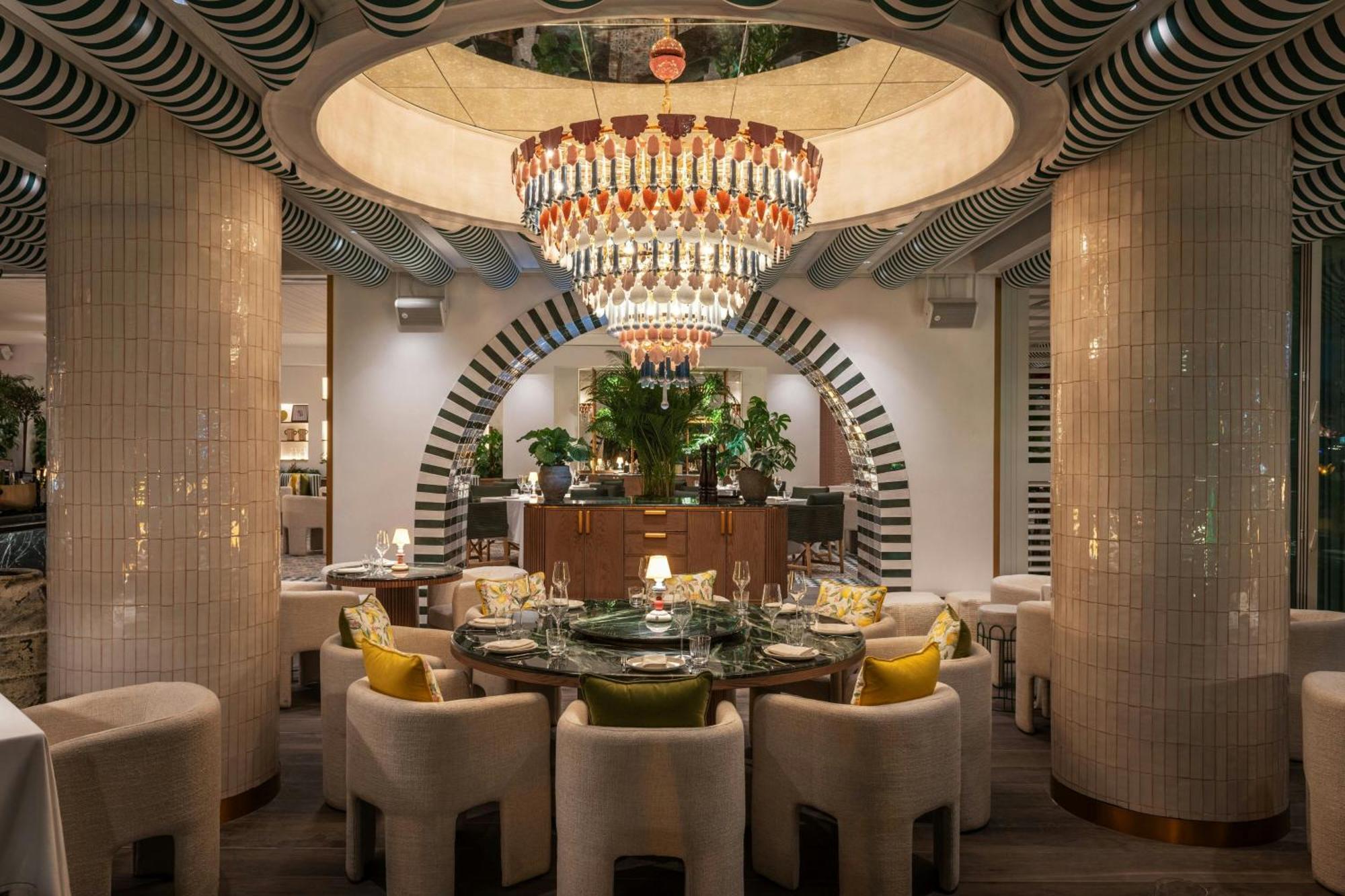 Grosvenor House, A Luxury Collection Hotel, Dubai Luaran gambar Interior of the restaurant